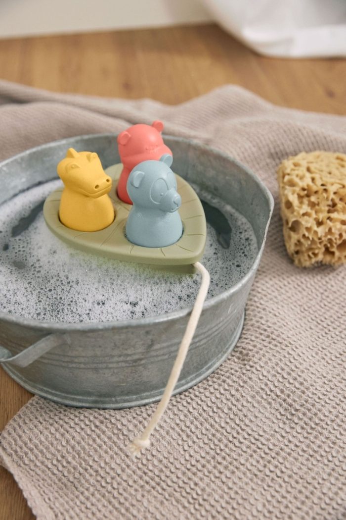 Lassig - Boat Toy Set Water Friends Olive - Panda/Hippo/Crocodile