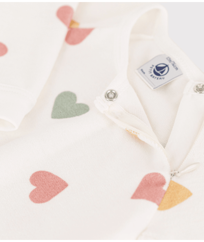 Petit Bateau - Fluwelen babypyjama met meerkleurige hartjesprint - Marshmallow/Multicolor